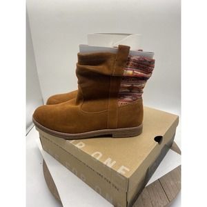 Toms Youth Size 5 Brown Pink Geometric Aztec Suede Boots Booties